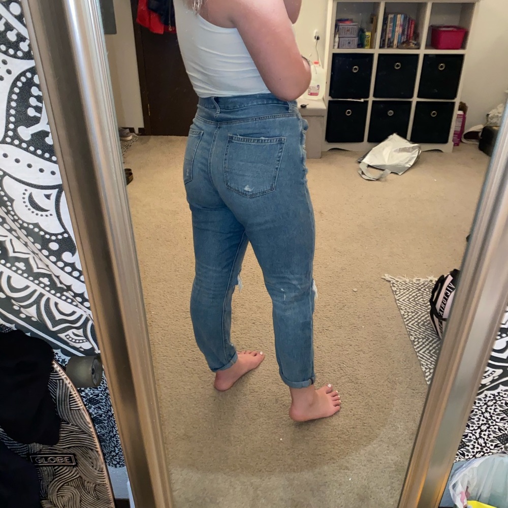 cute american eagle mom jeans